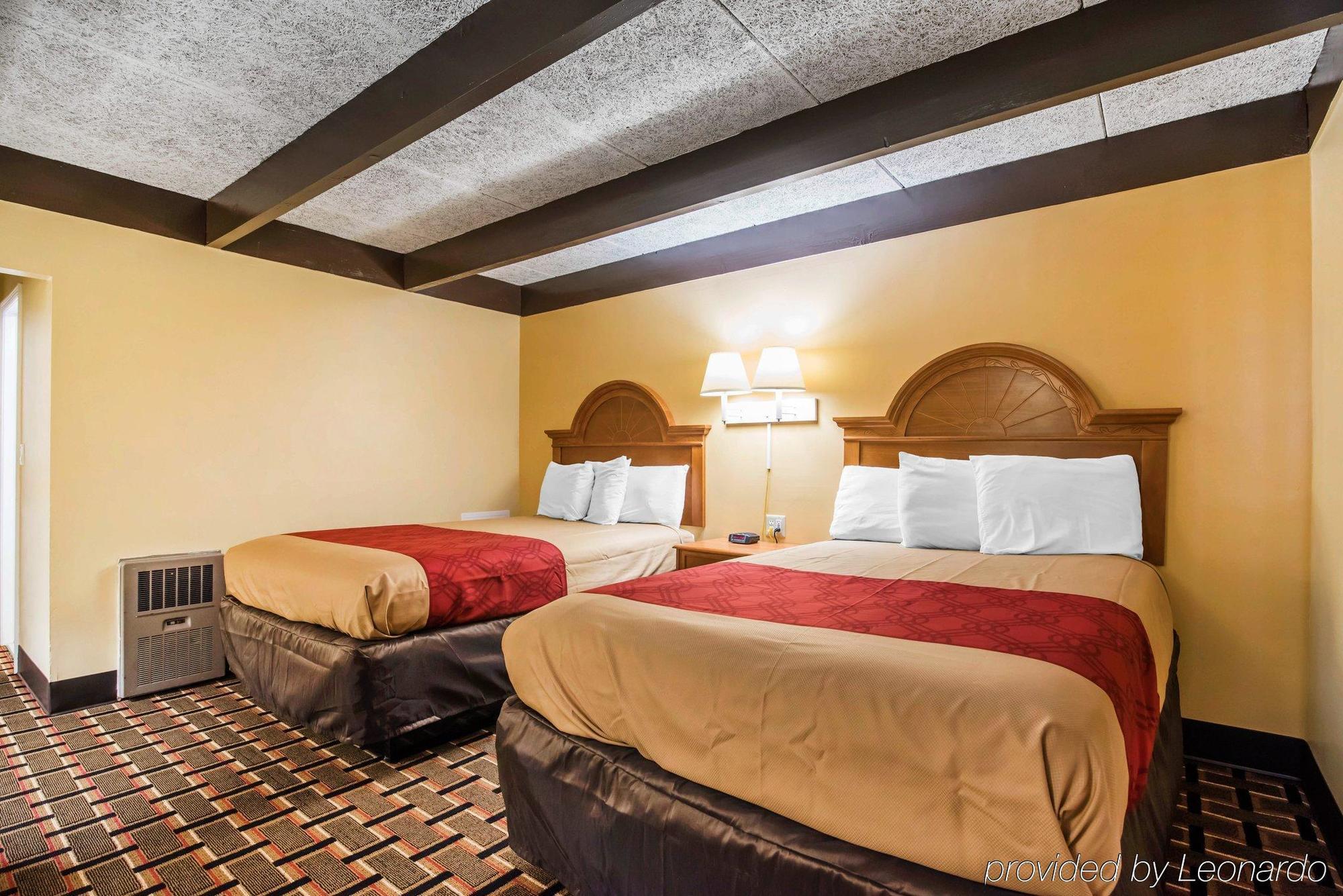 Econo Lodge Нью-Палц Экстерьер фото