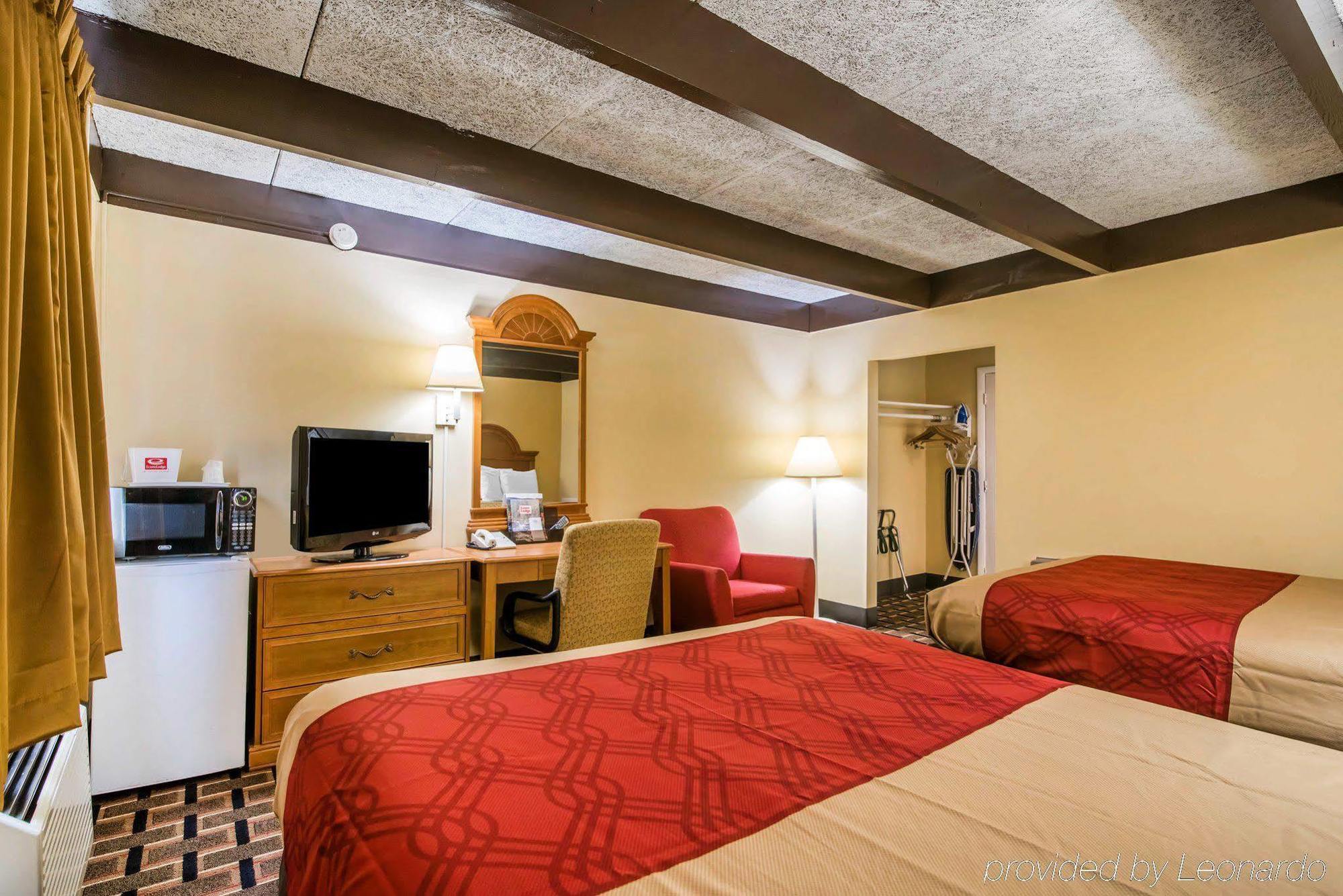 Econo Lodge Нью-Палц Экстерьер фото