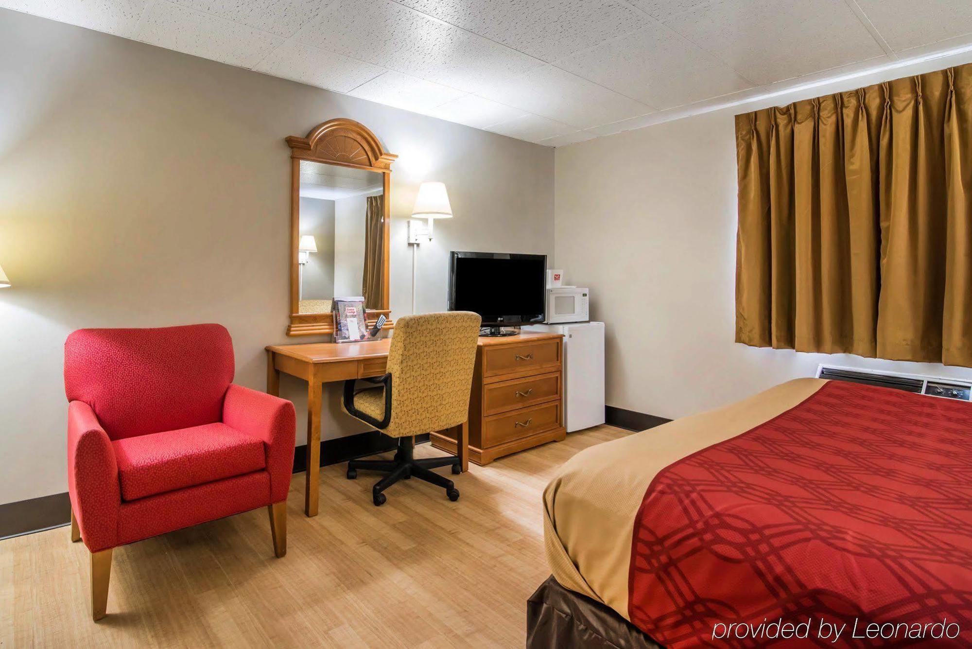 Econo Lodge Нью-Палц Экстерьер фото