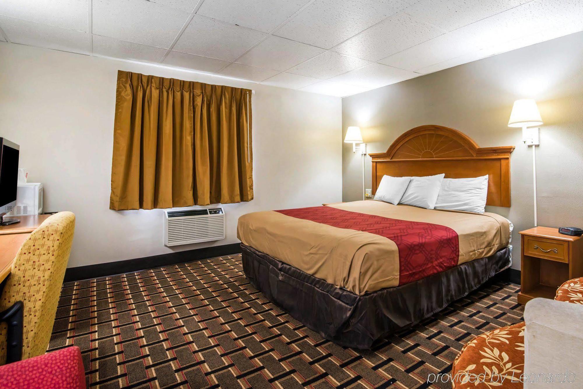 Econo Lodge Нью-Палц Экстерьер фото