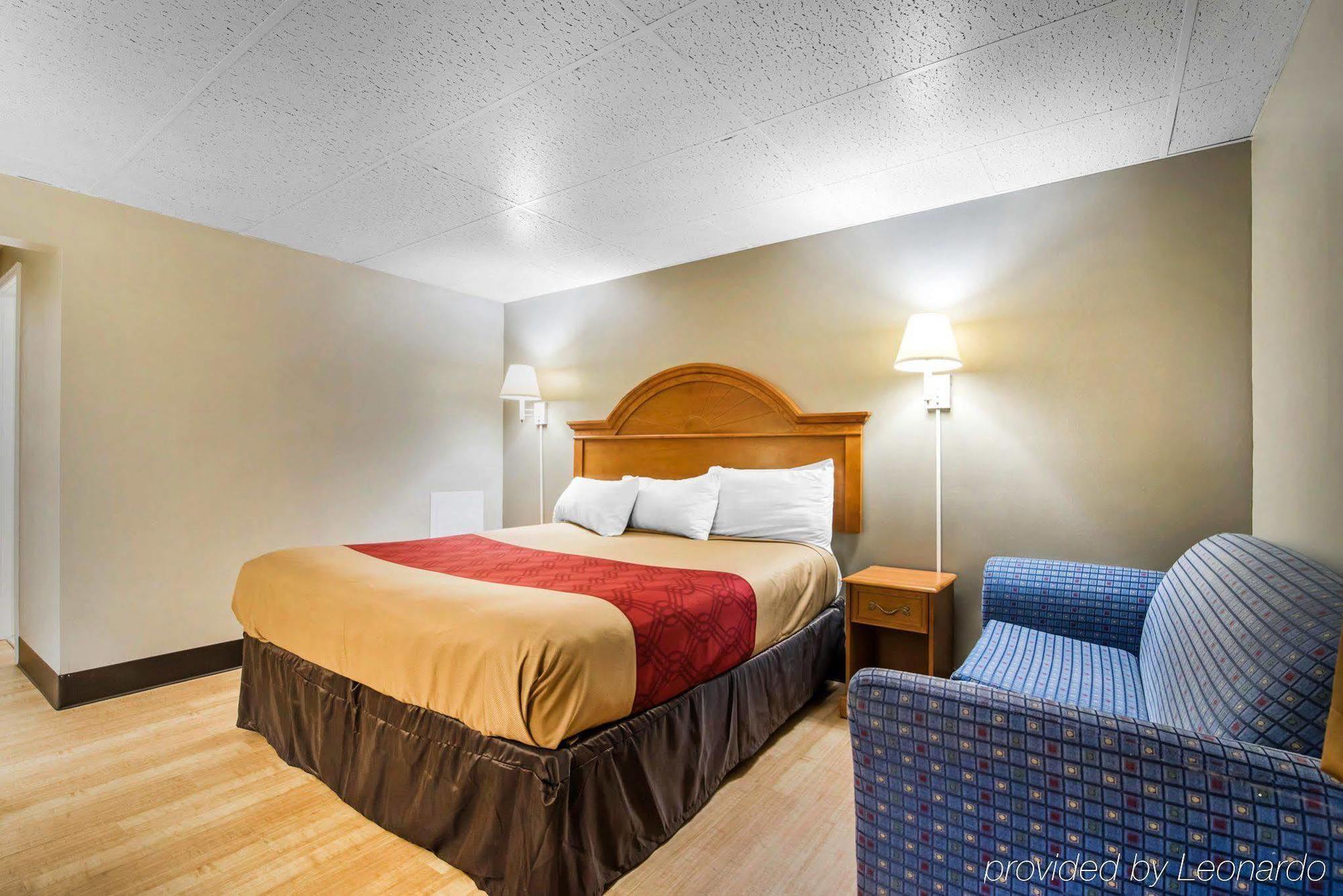 Econo Lodge Нью-Палц Экстерьер фото