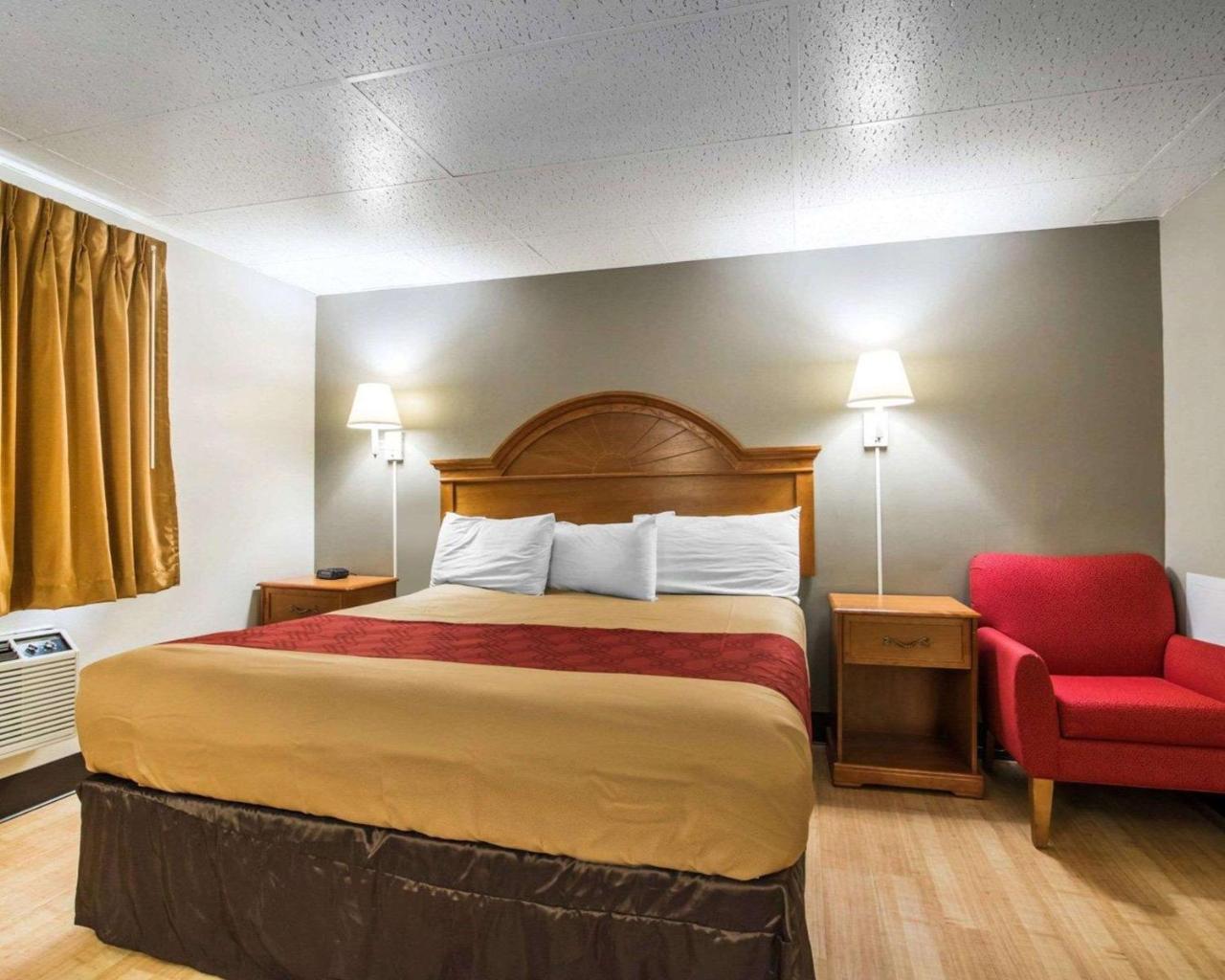 Econo Lodge Нью-Палц Экстерьер фото