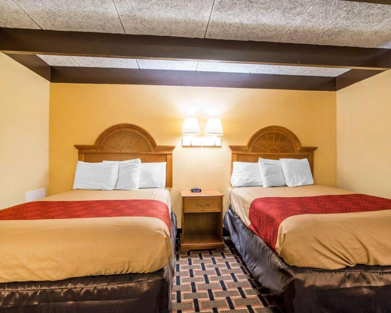 Econo Lodge Нью-Палц Экстерьер фото